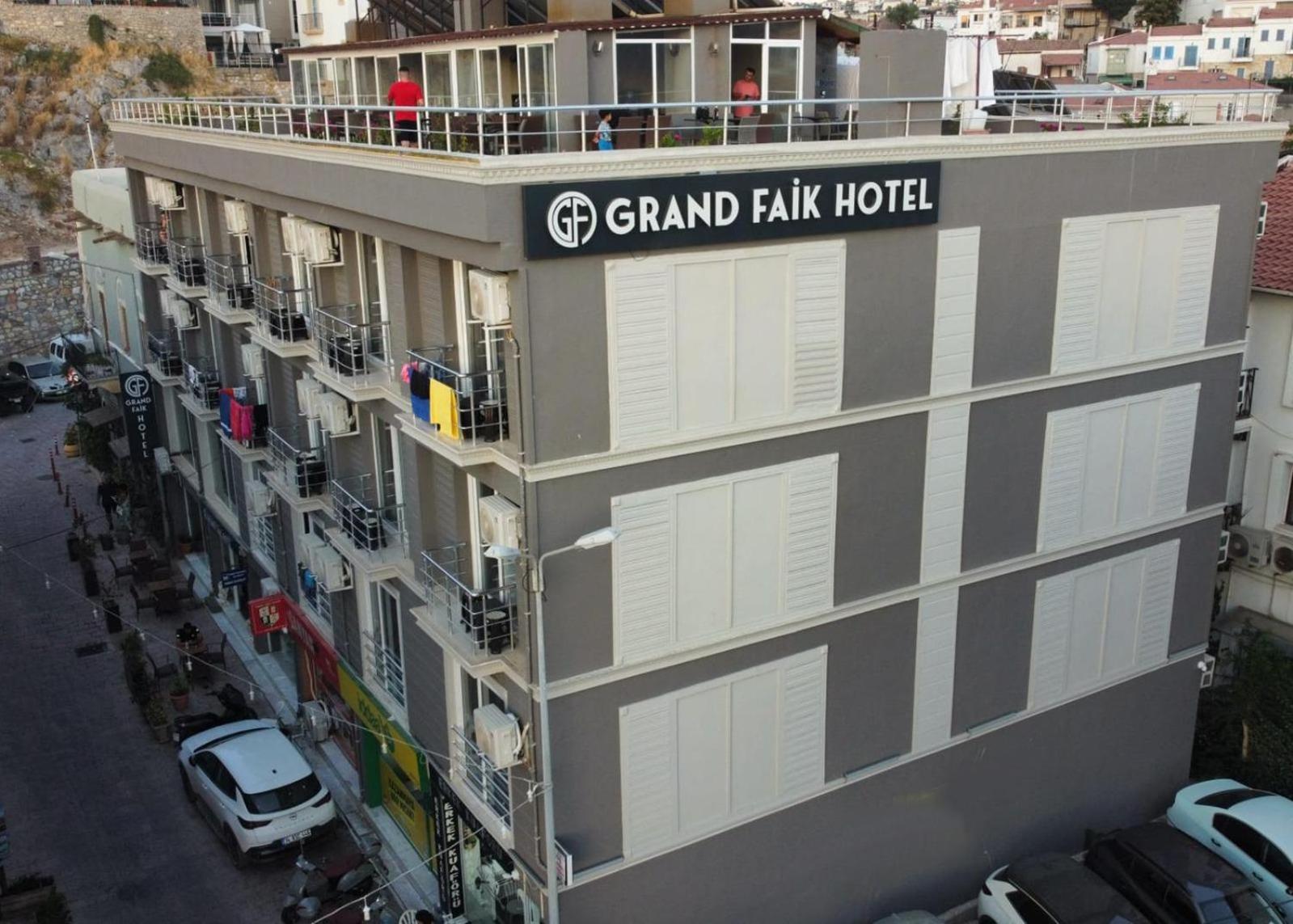 Grand Faik Hotel Cesme Exterior photo